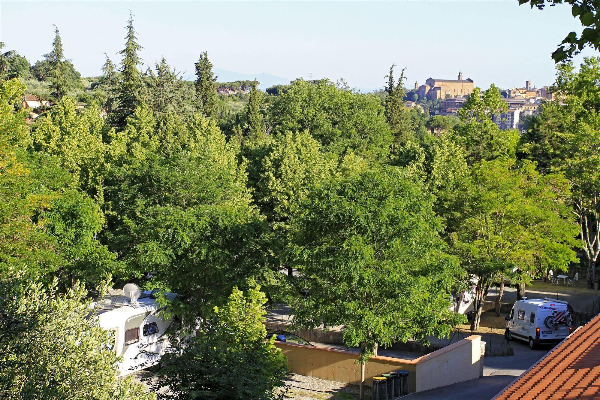 Colleverde Camping 3*